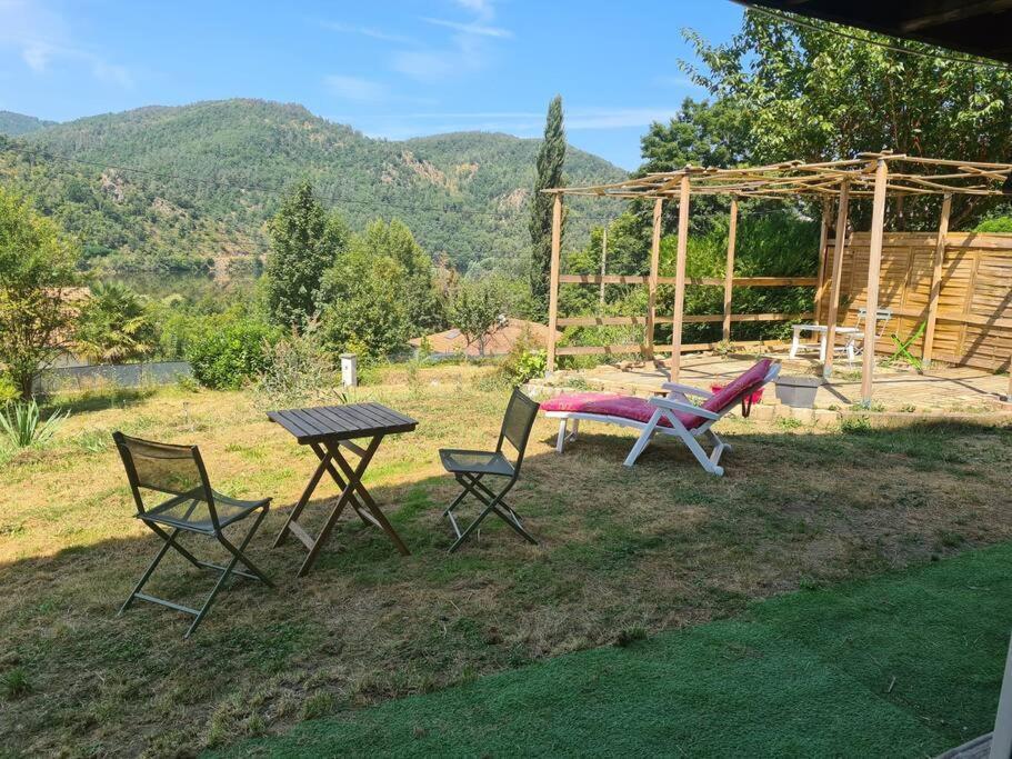 Le Chalet Des Amis Aurec-Sur-Loire Exteriér fotografie